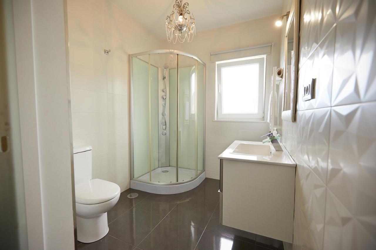 Apartamento En Viveiro Bagian luar foto