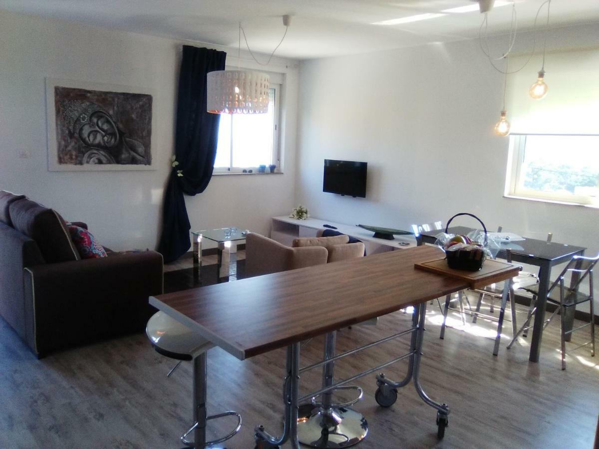 Apartamento En Viveiro Bagian luar foto